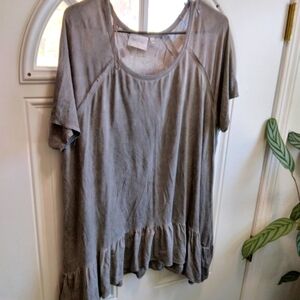 Dantelle 2X ruffle tshirt